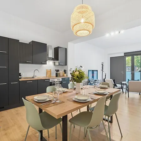 Zentrum, Naehe Dom, Messe, 90 Qm, 3 Zi, Balkon, Kostenloser Parkplatz *