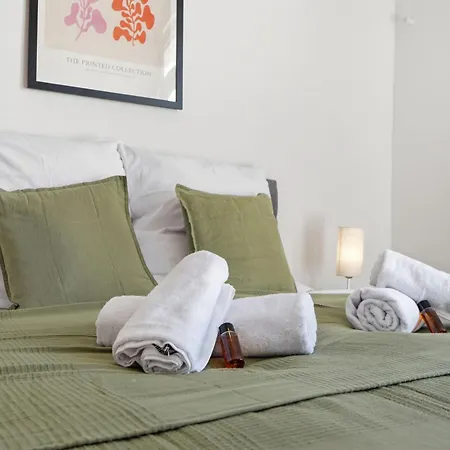 Zentrum, Naehe Dom, Messe, 90 Qm, 3 Zi, Balkon, Kostenloser Parkplatz Apartmán