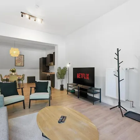 아파트 Zentrum, Naehe Dom, Messe, 90 Qm, 3 Zi, Balkon, Kostenloser Parkplatz